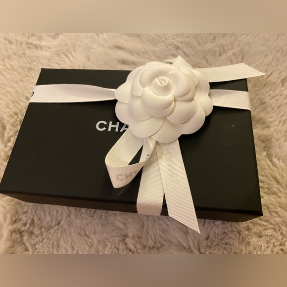 NWT - Chanel Classic Card Holder Wallet Black Caviar Gold Hardware - Picture 6 of 11